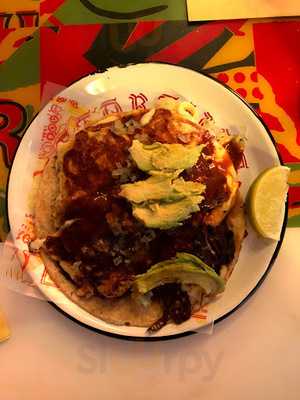 Insurgentes - Tortillas Y Tianguis