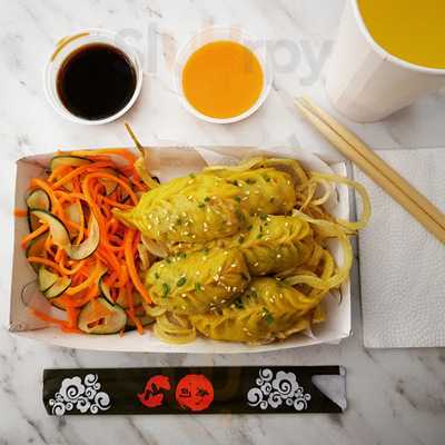 Simomos Handmade Dumplings