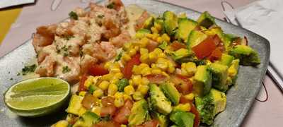 Carnes Sopitas Y Algo Mas