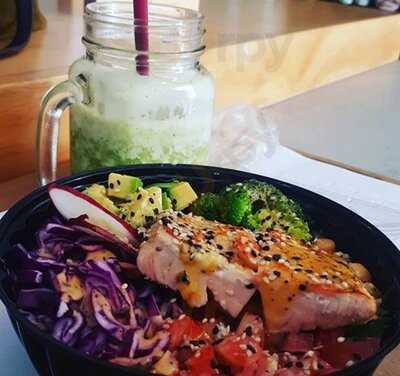 Maracuya Technology + Juice Bar