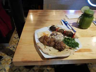 El Khalifa Shawarma