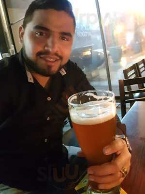 Pub Beer Metro 127, Bogotá