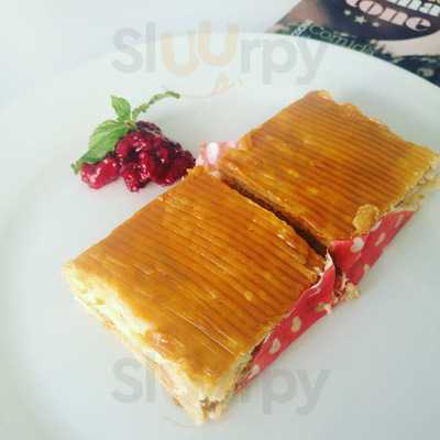 Antonia Cafe Gourmet