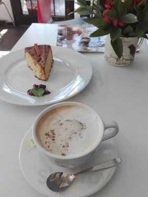 Antonia Cafe Gourmet