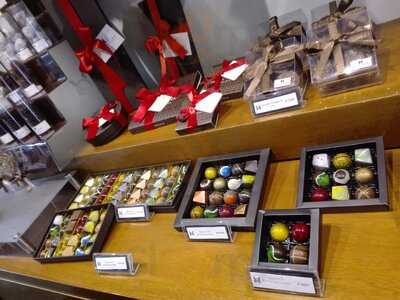 Serge Thiry Chocolates De Autor