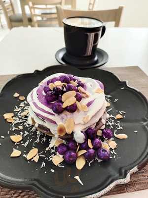 Kla Restaurant And Lounge