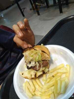 Parrilla & Picaditas