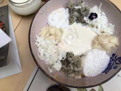 Canasto Picnic Bistro