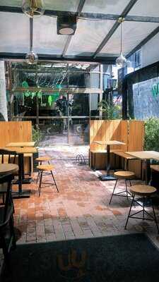 Café León Roasters