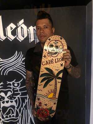 Café León Roasters