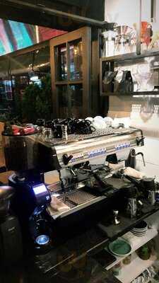 Café León Roasters