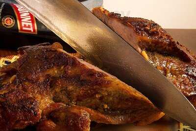 Chigüiro Parrilla Bar