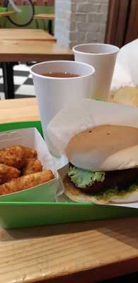 Sierra Nevada Hamburguesas Y Malteadas