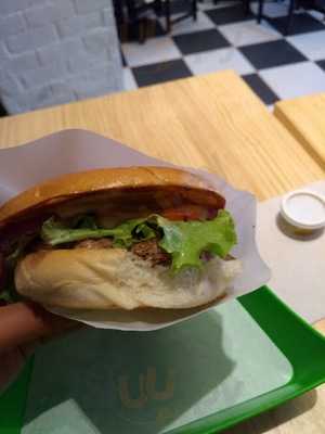 Sierra Nevada Hamburguesas Y Malteadas