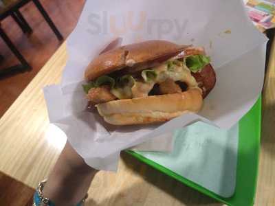 Sierra Nevada Hamburguesas Y Malteadas