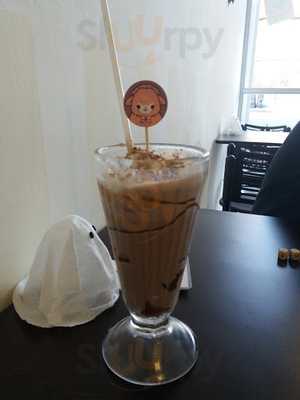 Hot Cocoa Maid Café