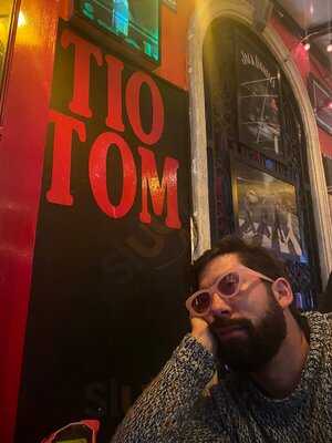 Tio Tom - Burger - Wings & Beer