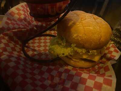 Tio Tom - Burger - Wings & Beer