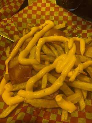 Tio Tom - Burger - Wings & Beer