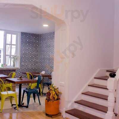 Salon De Onces Espiritu Yoga