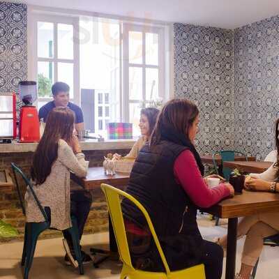 Salon De Onces Espiritu Yoga