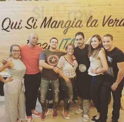 Constantina Pizzeria