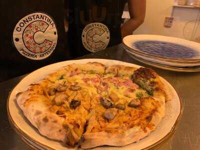 Constantina Pizzeria
