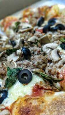 Artezza Pizza Artesanal Colina Campestre