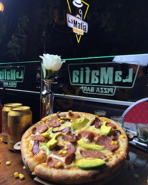 La Mafia Pizza Bar