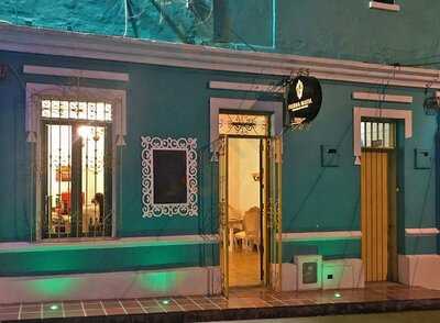 Tierra Natal, Cocina De Origen