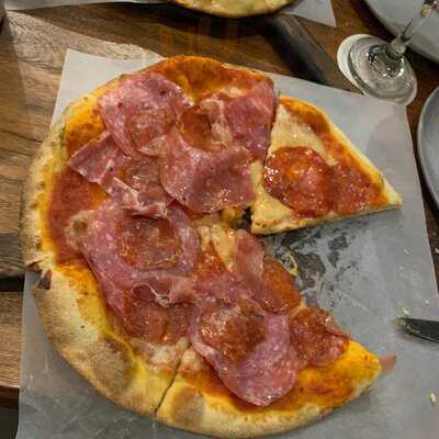 Olivia Plaza Del Parque