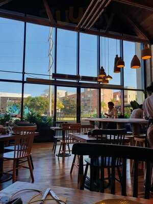 Olivia Plaza Del Parque