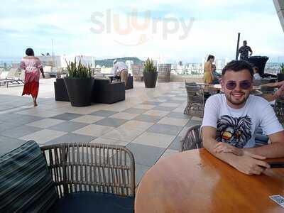 Amacagua Lounge & Grill