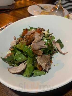 Brooklyn Restaurant & Lounge