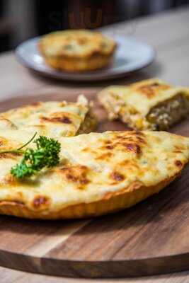 Empanadas La Salteña