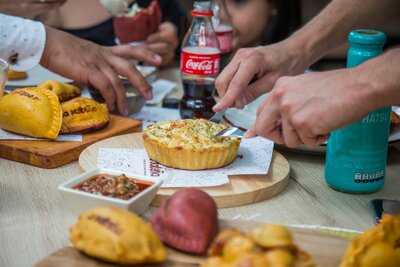 Empanadas La Salteña