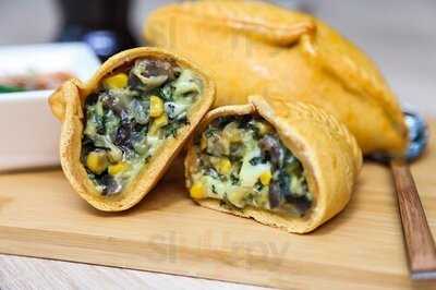 Empanadas La Salteña