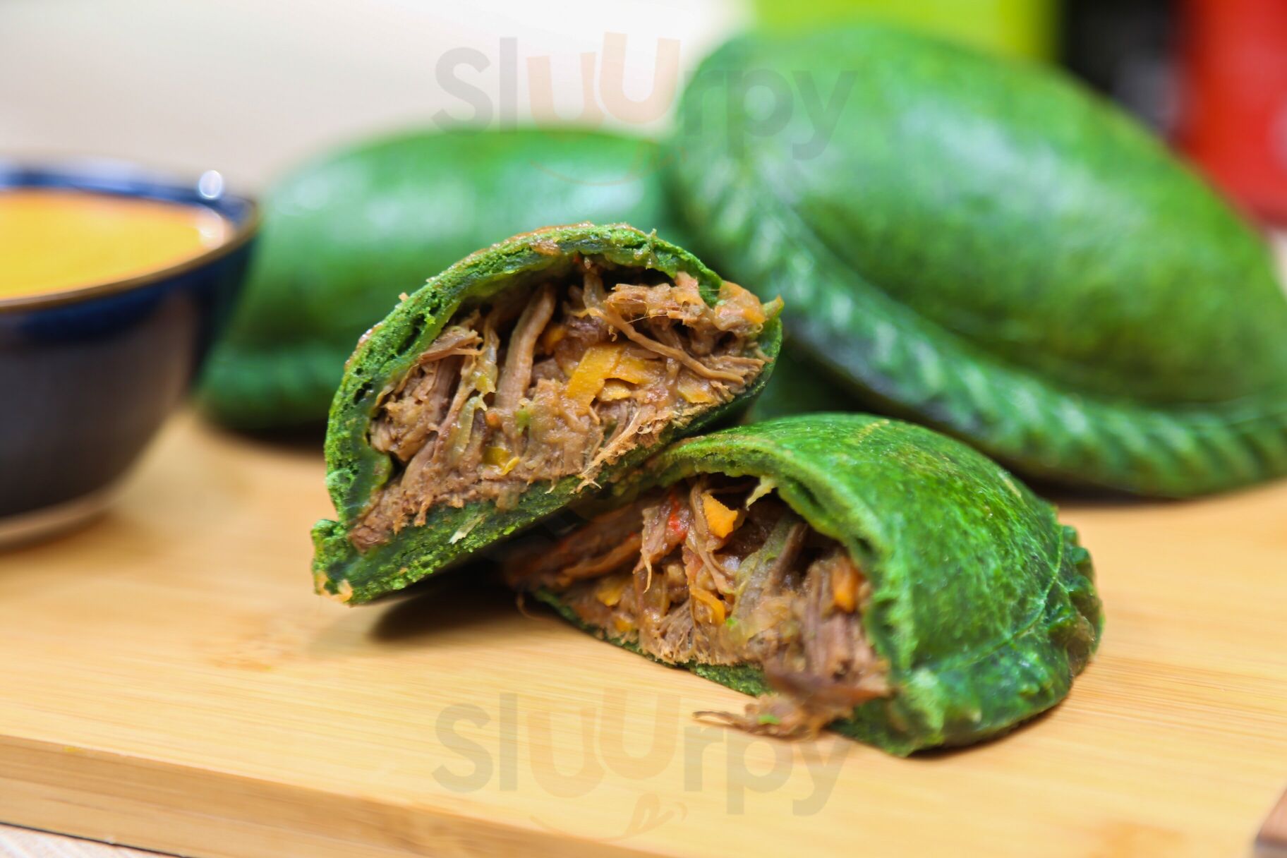 Empanadas La Salteña