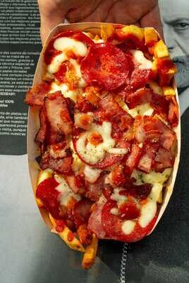 Las Francesas Fries Delicatessen