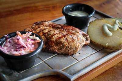 Lpc Parrilla - Locos Por La Carne