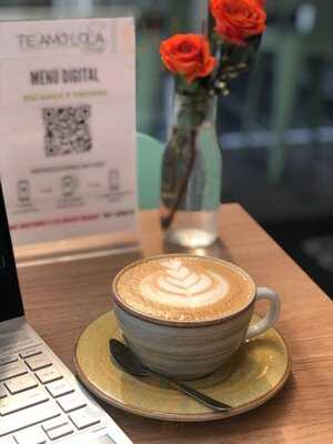 Te Amo Lola Café