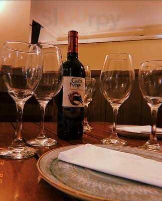 Garpol Parrilla & Pub