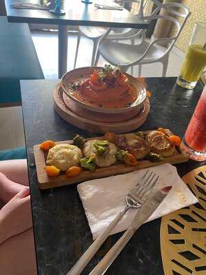 Persepolis Gastrobar