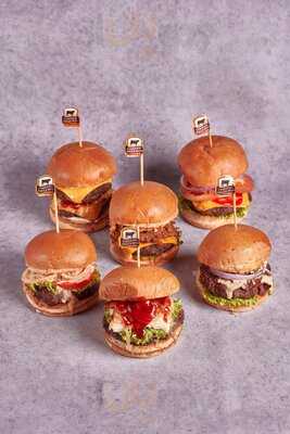 Burger Stack Cosmocentro