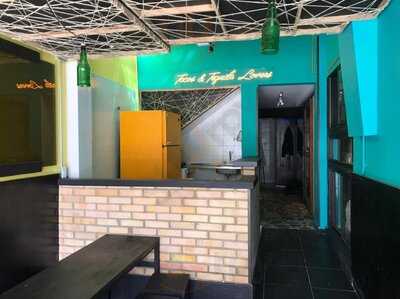 Perros Bravos Tacos Y Tequilas