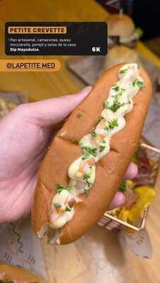 La Petite Snack Grill