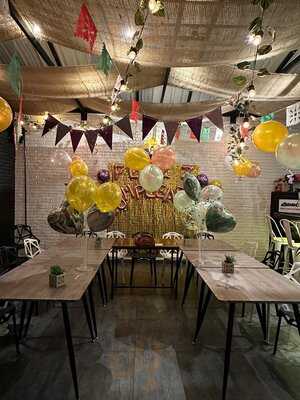 Juan González Cocina & Bar