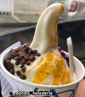 Bandi's Heladeria