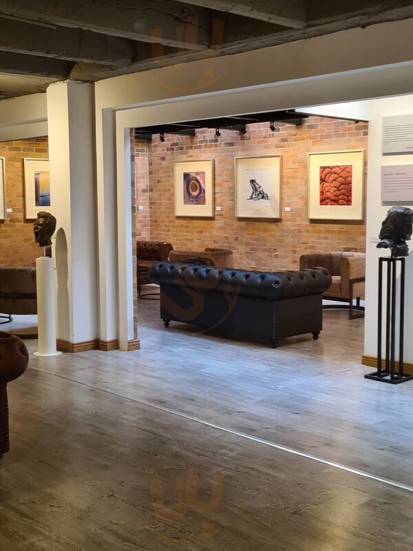 Restaurant The Office Gallery