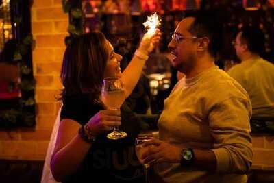 Montón De Estrellas Gastrobar By El Sitio